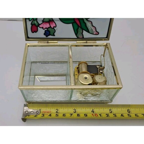 Set 2 Hummingbird Music Trinket Boxes Resin Glass Wings of Love - Picture 4 of 13